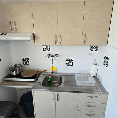 Lina's Beachfront By Optimum Link Lägenhet