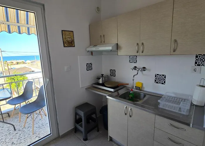 דירה Lina's Beachfront By Optimum Link