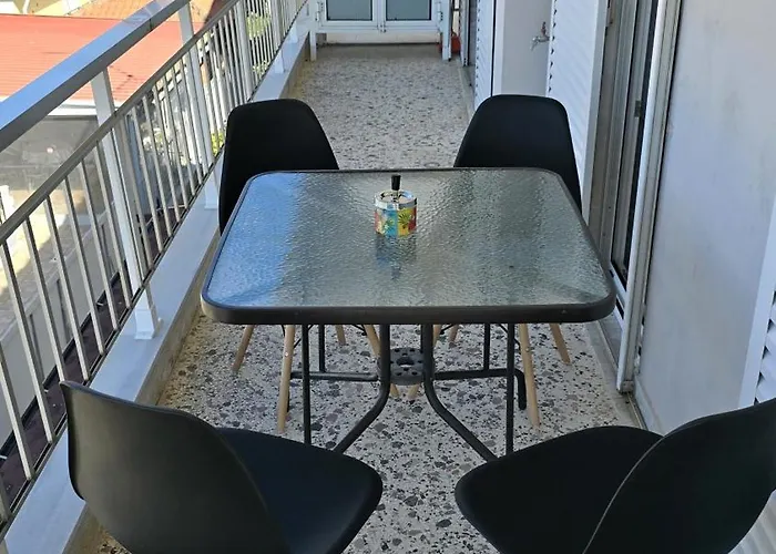 דירה Lina's Beachfront By Optimum Link *