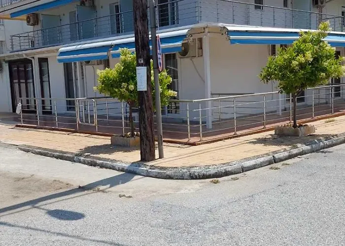 דירה Lina's Beachfront By Optimum Link ניי פורי