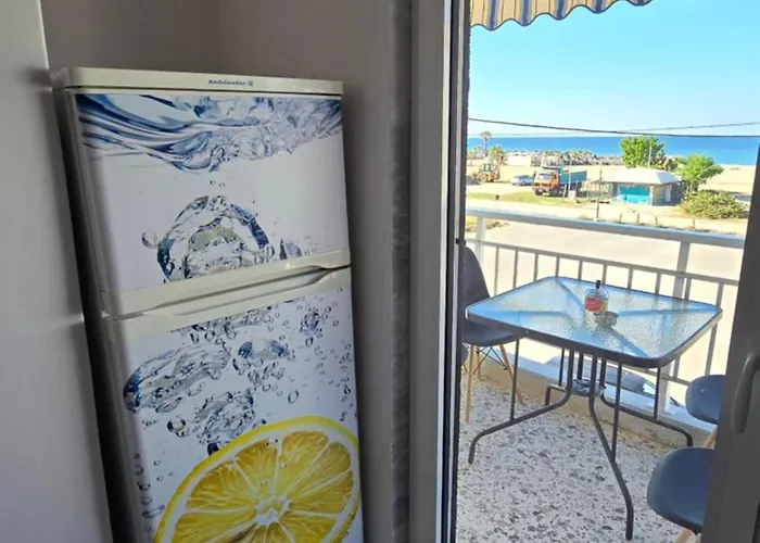 Lina's Beachfront By Optimum Link ניי פורי