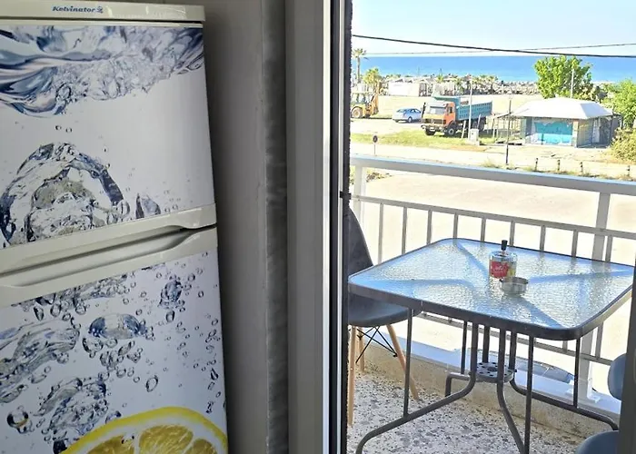 Lina's Beachfront By Optimum Link * ניי פורי