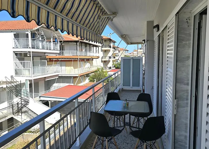 Lina's Beachfront By Optimum Link ניי פורי