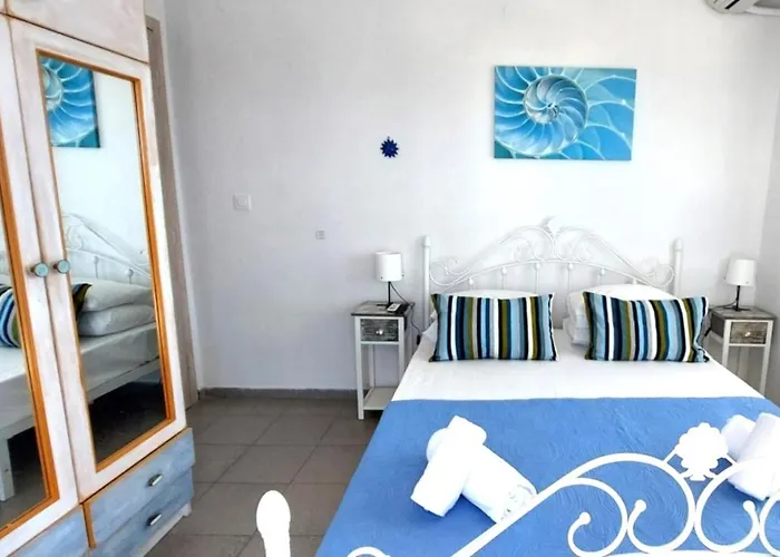 דירה Lina's Beachfront By Optimum Link *