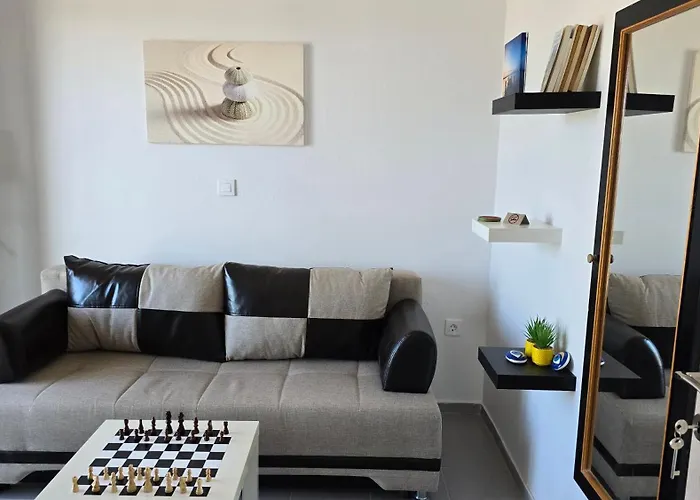 Lina's Beachfront By Optimum Link * ניי פורי